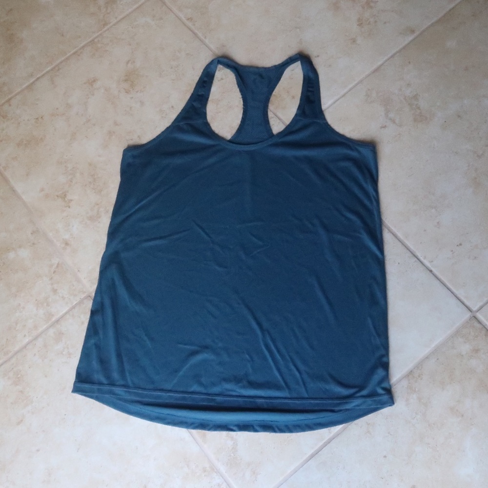 Xersion tank top